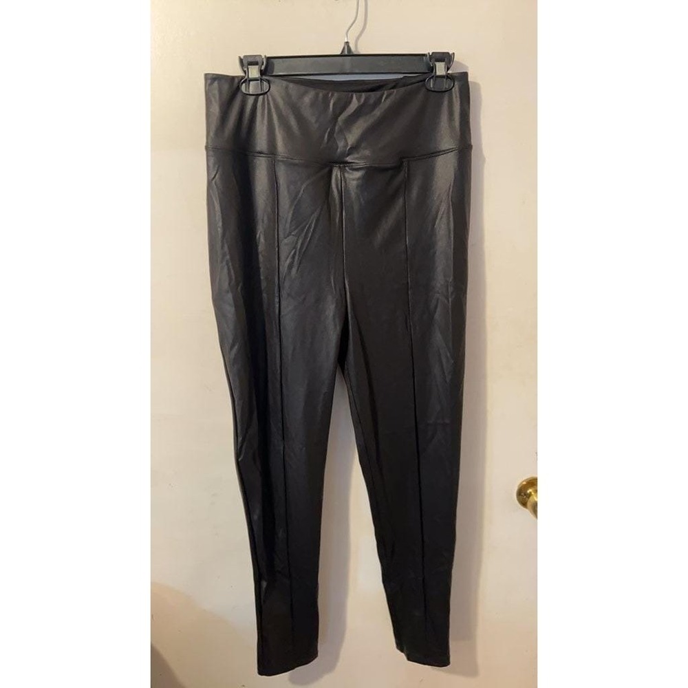 Black High-Waisted Faux Leather Leggings with Seamed Detail